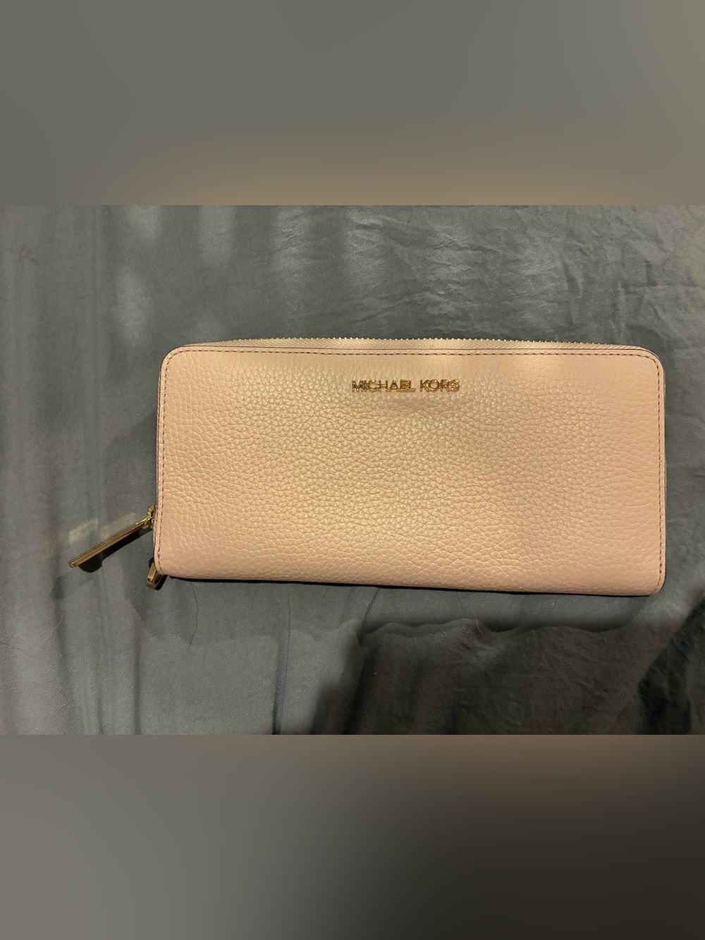 Michael Kors Pebbled Leather Zip Wallet in Soft Pink